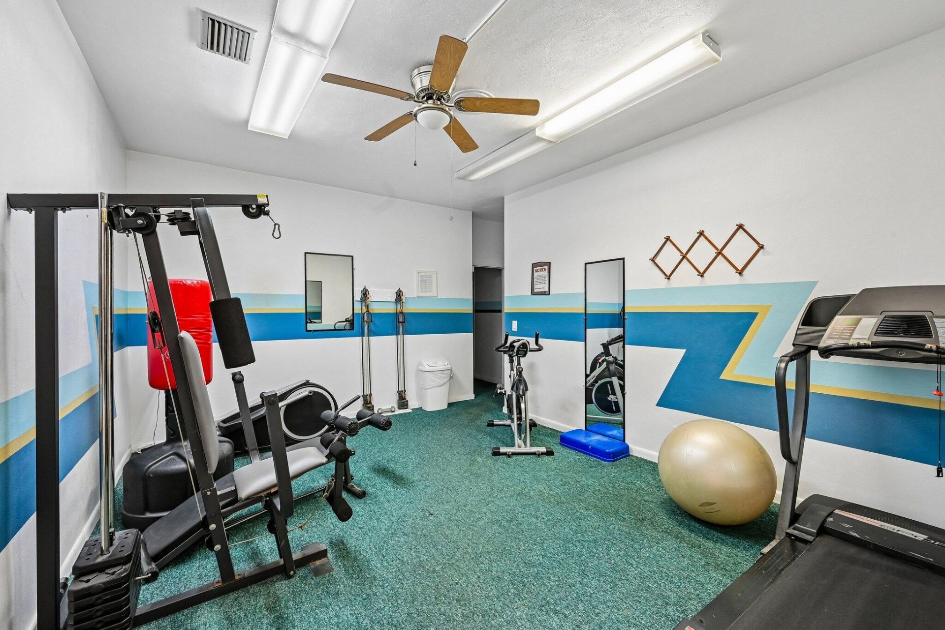 312 NE 17th Avenue, Unit 202, Boynton Beach, FL 33435 Photo