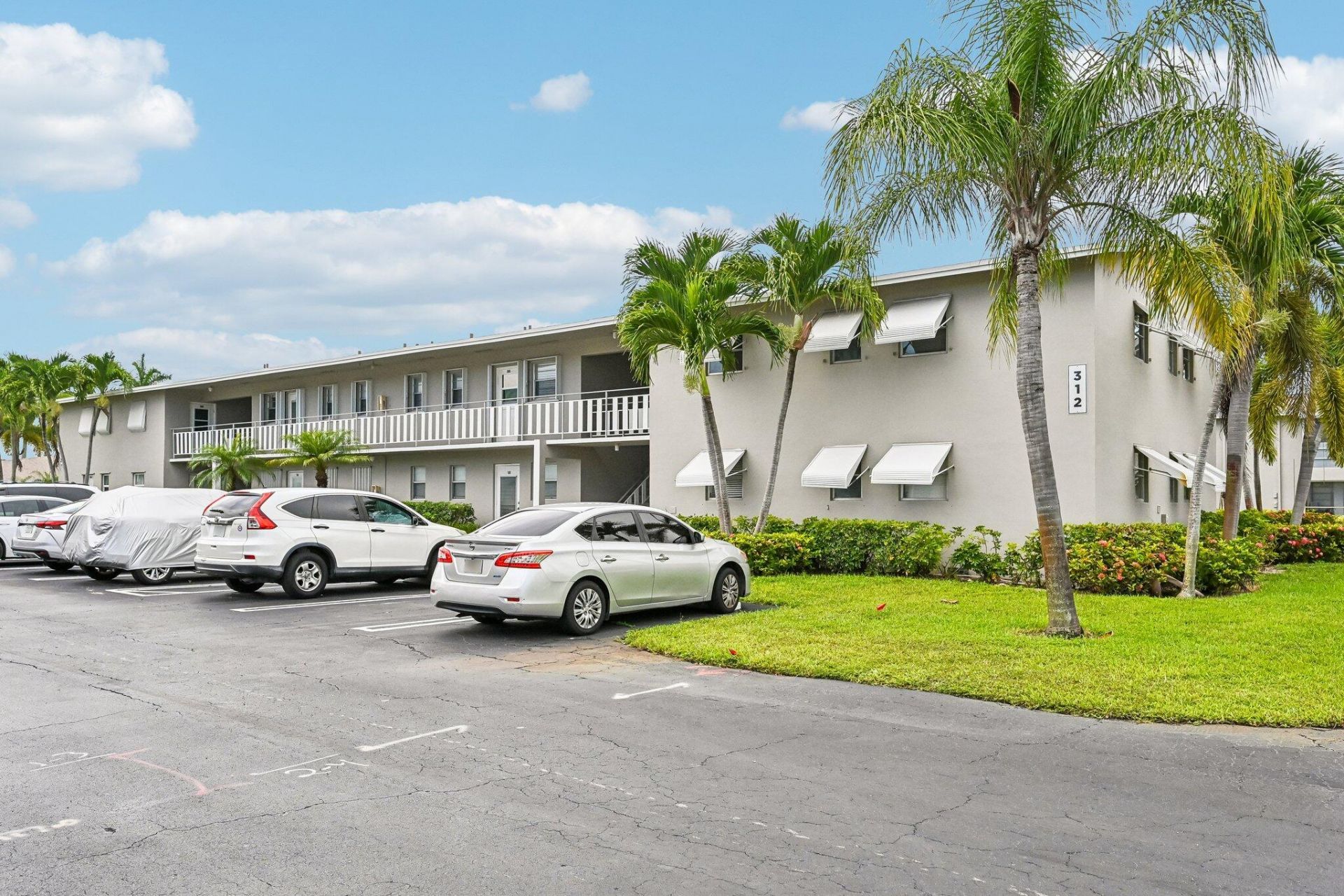 312 NE 17th Avenue, Unit 202, Boynton Beach, FL 33435 Photo