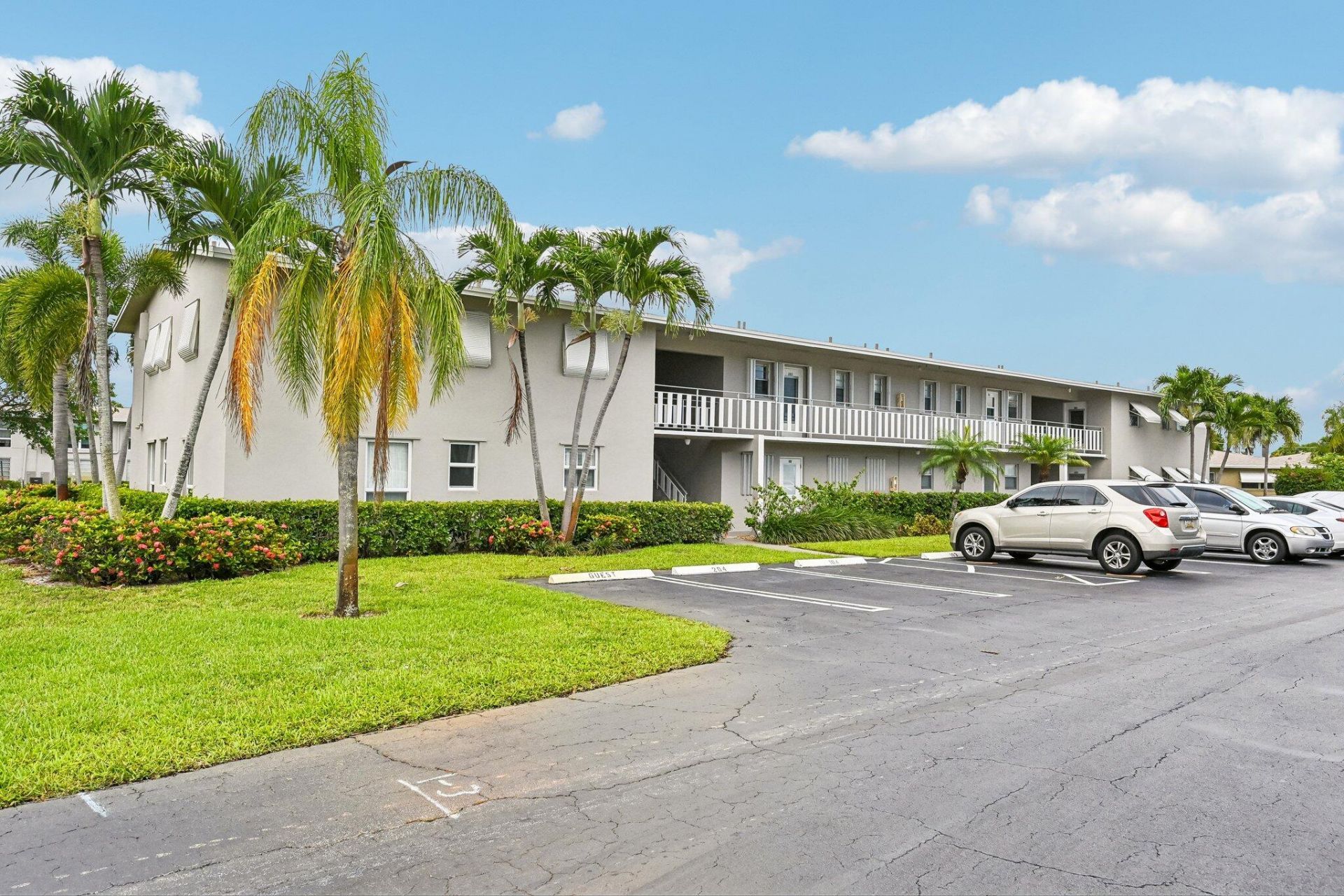 312 NE 17th Avenue, Unit 202, Boynton Beach, FL 33435 Photo
