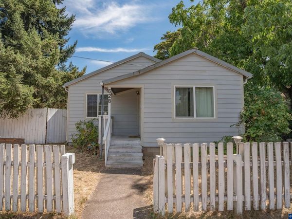 628 Oak St, Brownsville, OR 97327