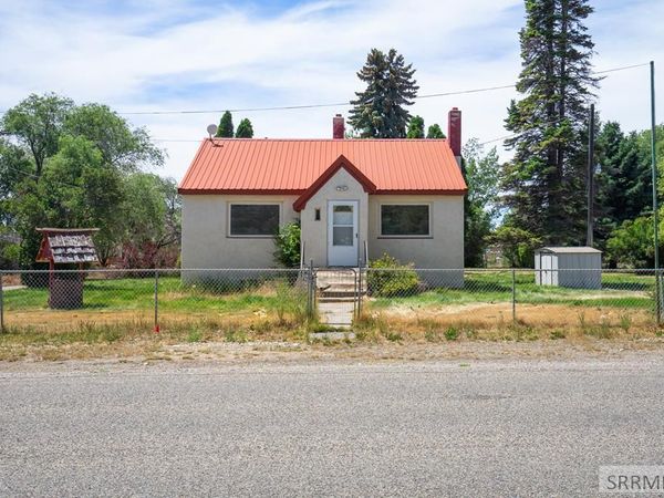 151 N 4000 E, RIGBY, ID 83442