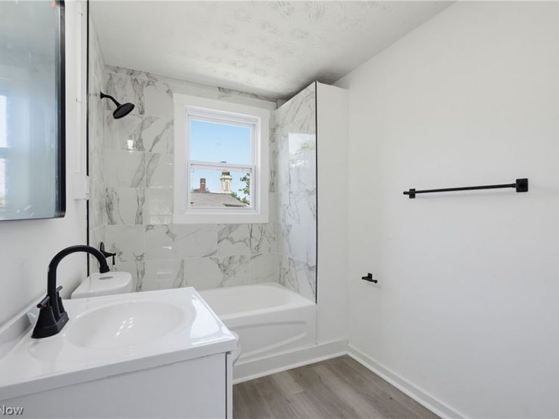 9306 Pierpont Avenue, Cleveland, OH 44108 Photo 32