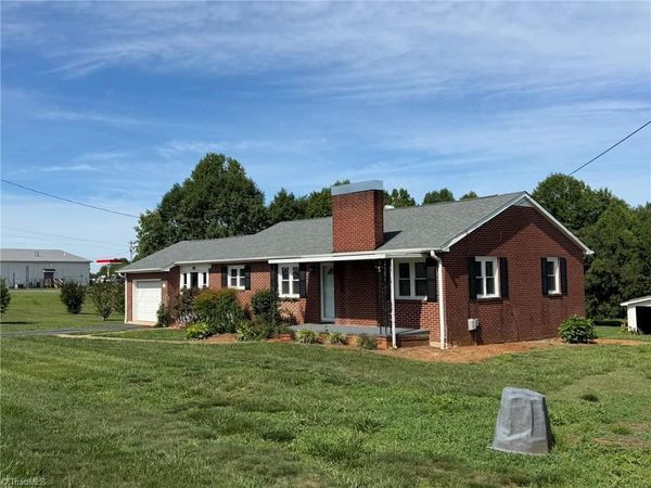 2421 Smithtown Road, East Bend, NC 27018