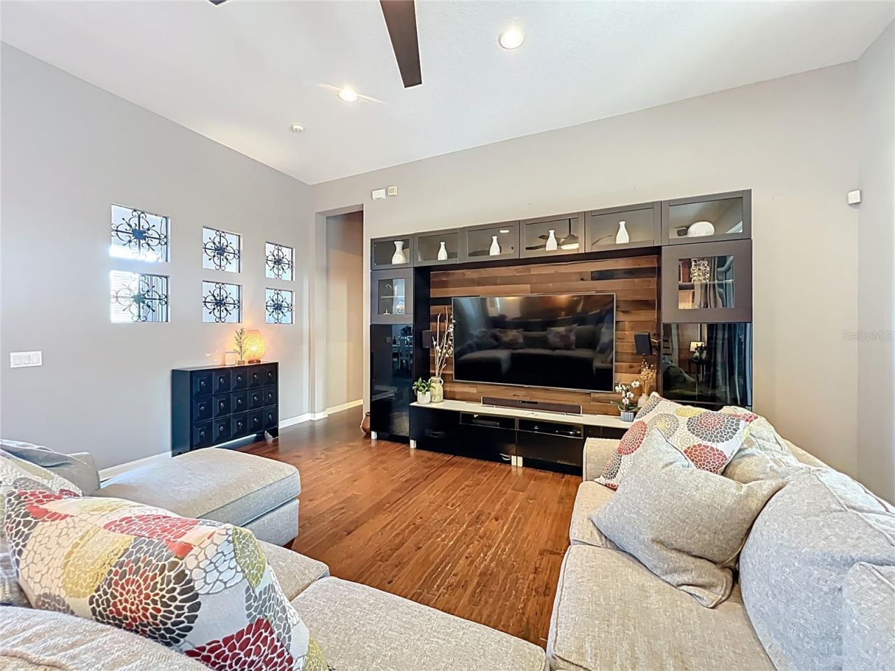 2916 Majestic Isle Drive , Clermont, FL 34711 Photo