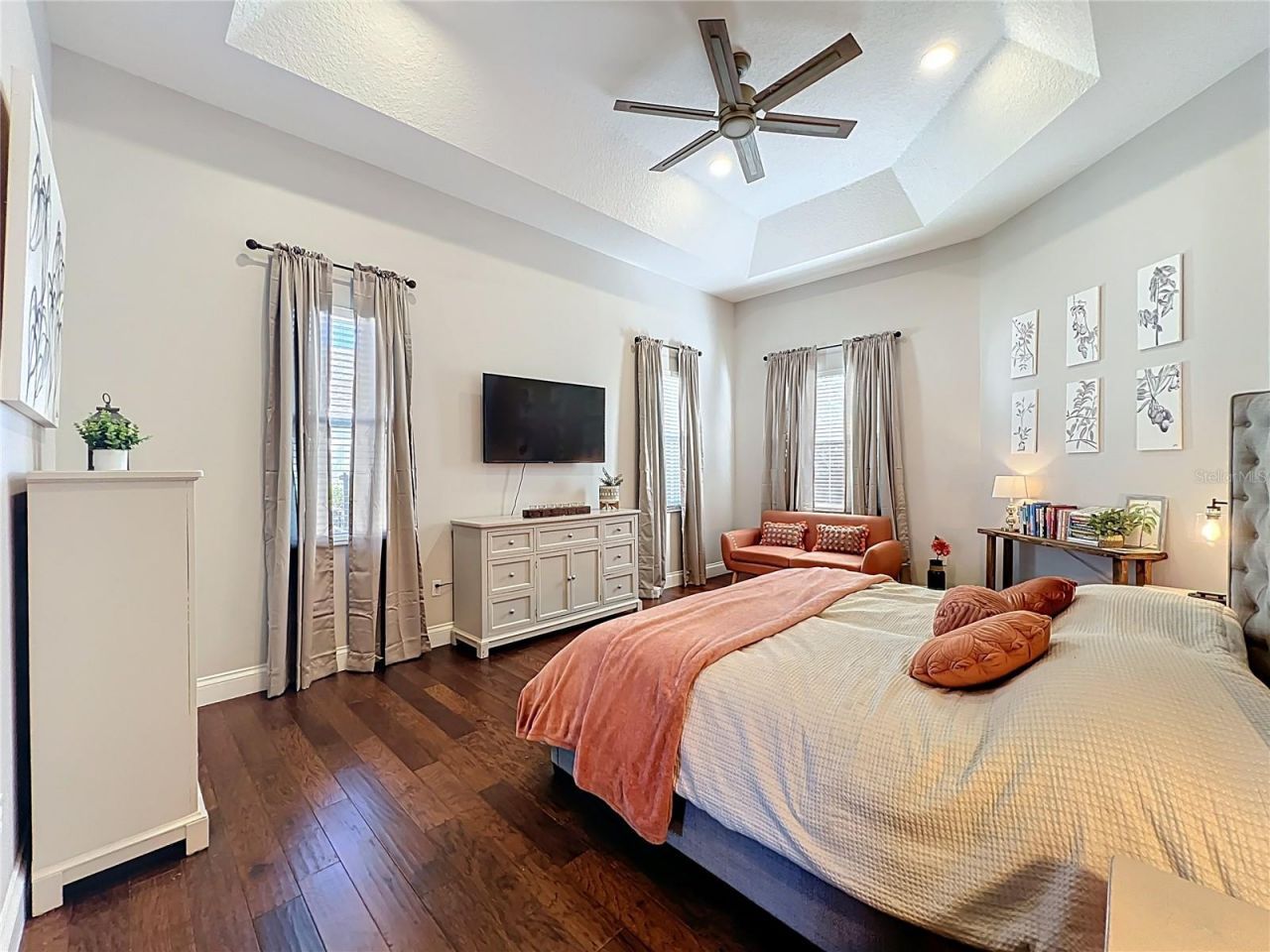 2916 Majestic Isle Drive , Clermont, FL 34711 Photo