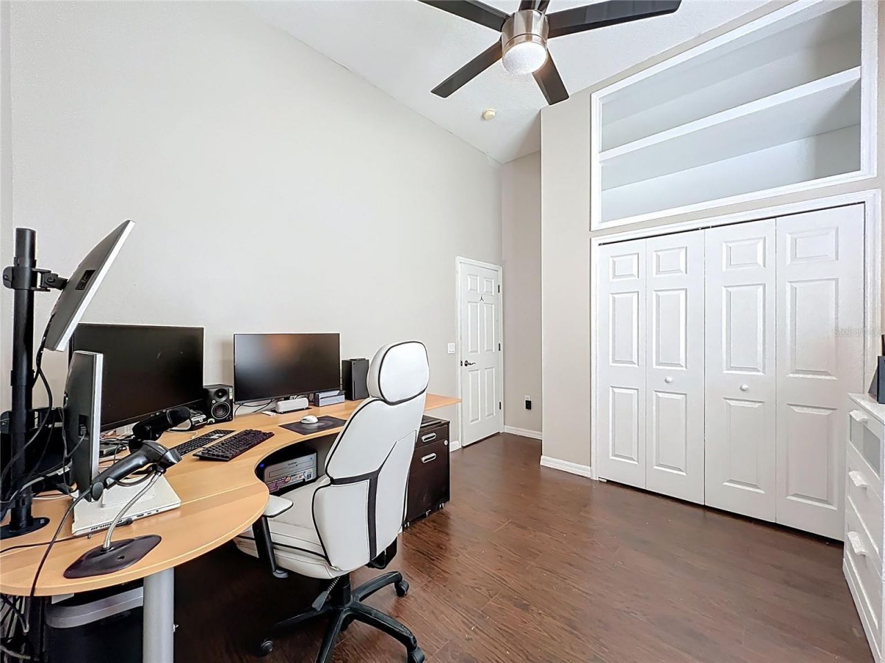 2916 Majestic Isle Drive , Clermont, FL 34711 Photo