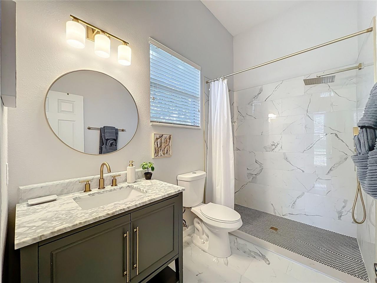 2916 Majestic Isle Drive , Clermont, FL 34711 Photo