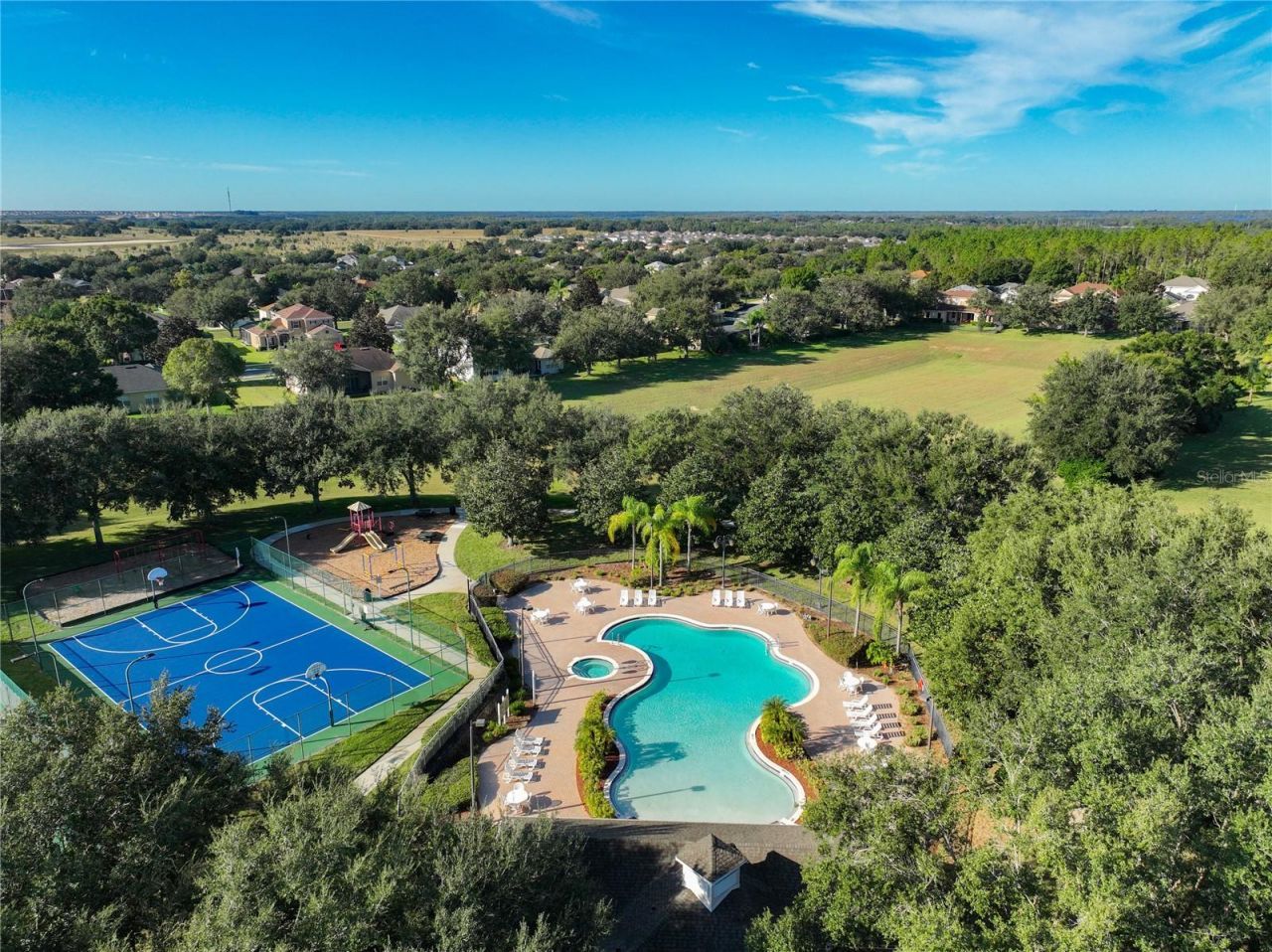 2916 Majestic Isle Drive , Clermont, FL 34711 Photo