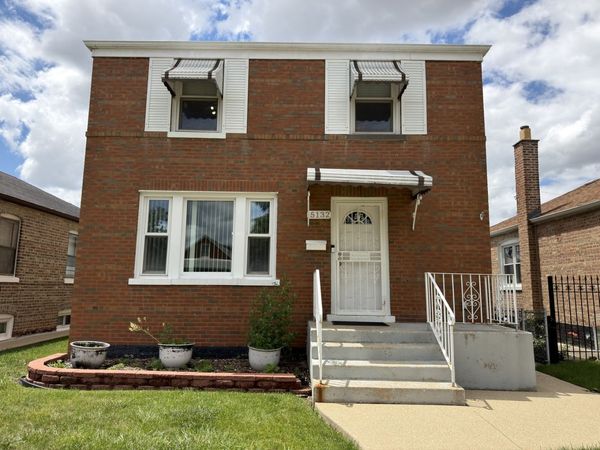 5132 S Hamlin Avenue , Chicago, IL 60632