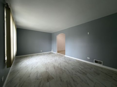 Main Photo