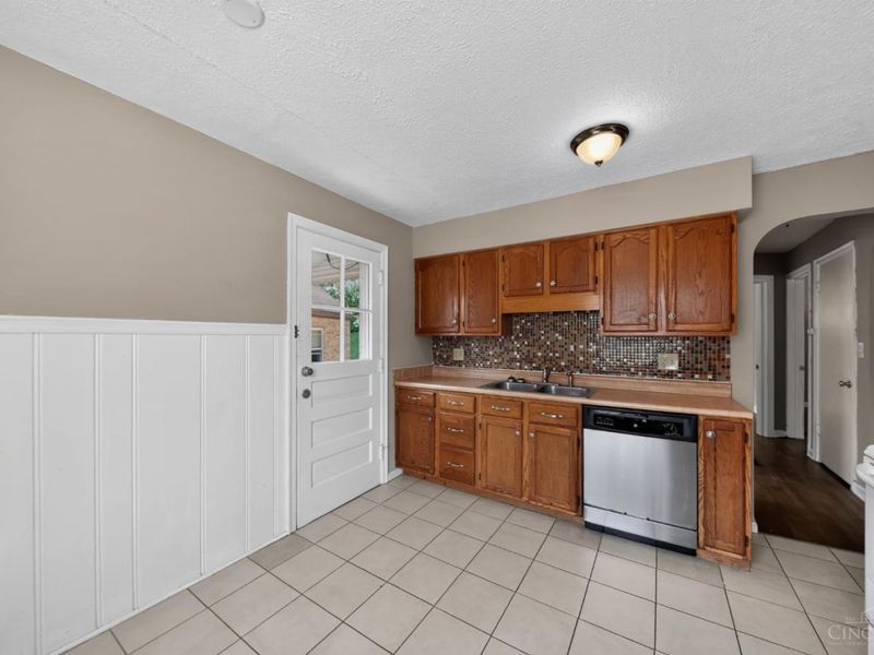 4367 Cappel Drive, Cincinnati, OH 45205 Photo 11
