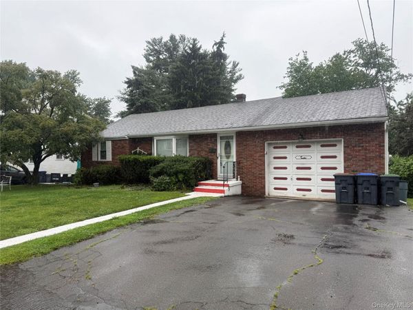 12 Heck Road , Garnerville, NY 10923