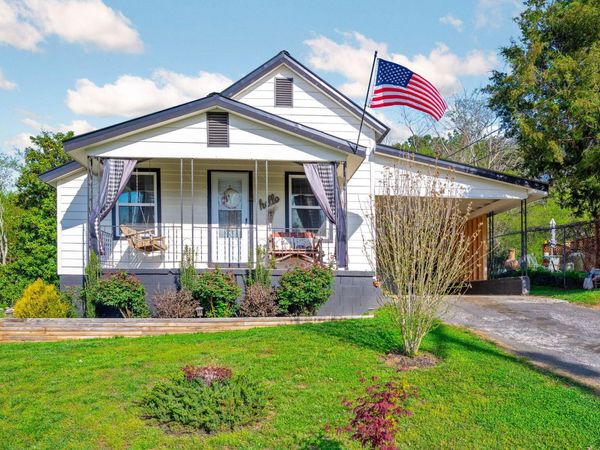 197 Main Street , Copperhill, TN 37317