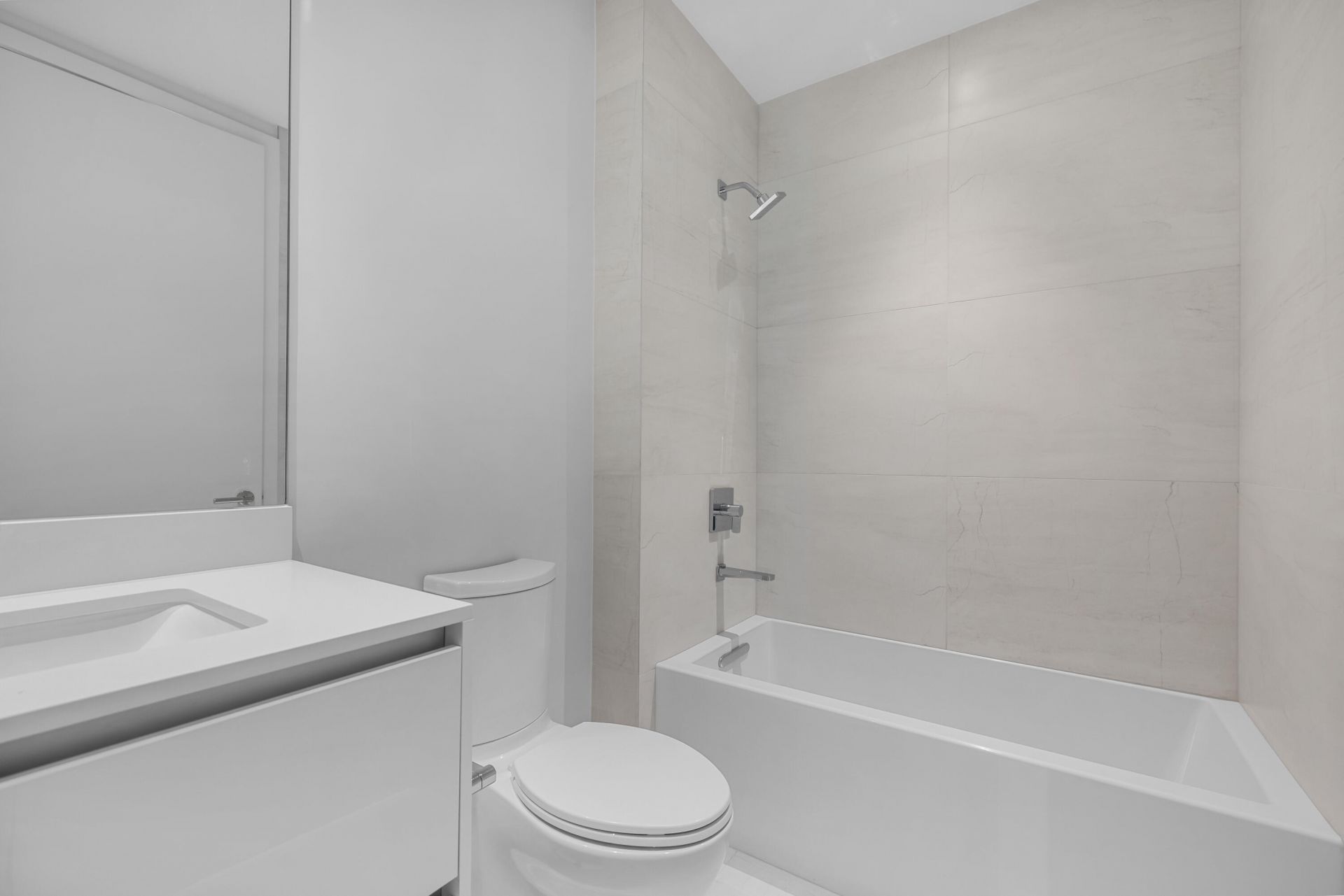 305 Briny Avenue, Unit 506, Pompano Beach, FL 33062 Photo