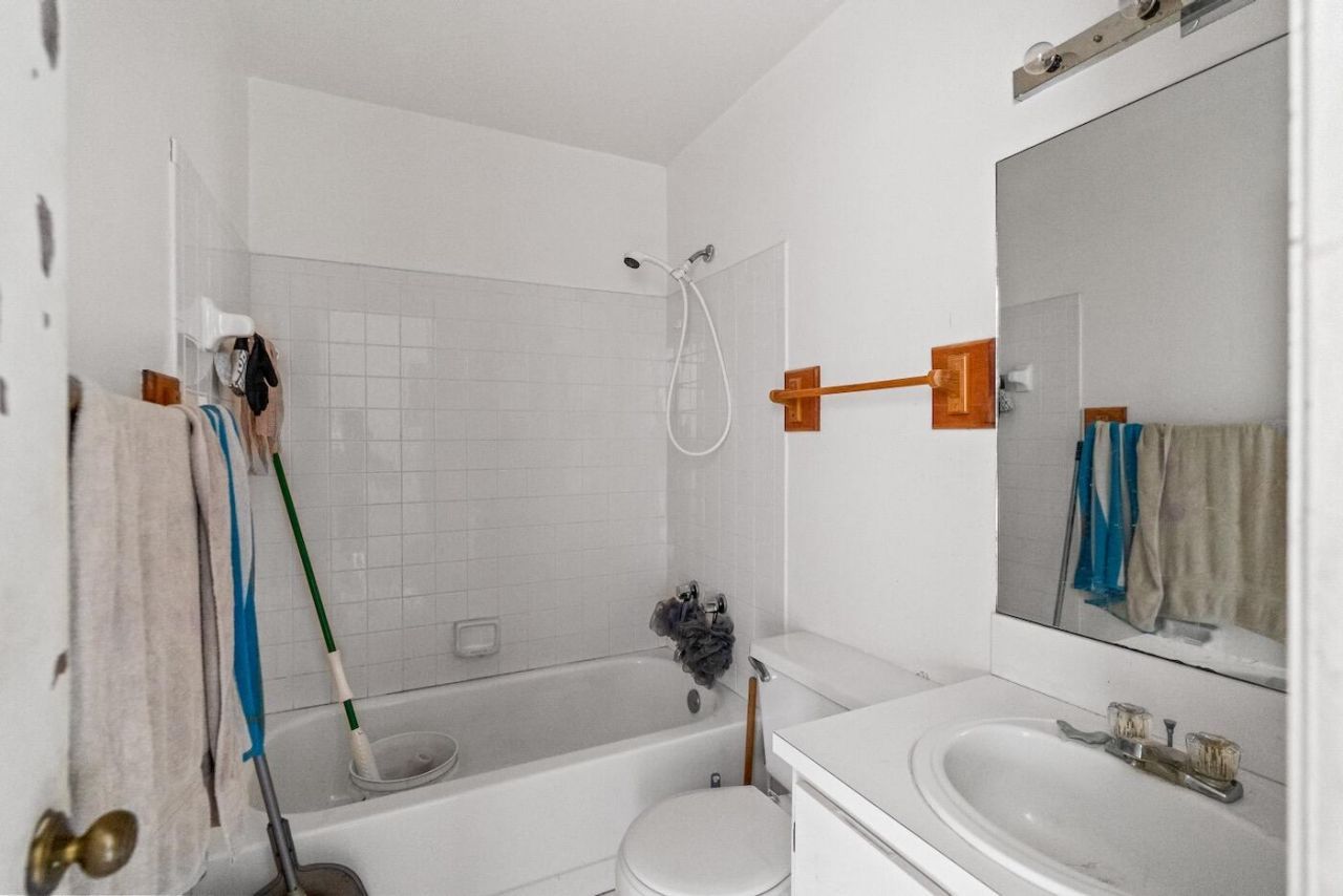3370 Beau Rivage Drive, Unit 2t, Pompano Beach, FL 33064 Photo