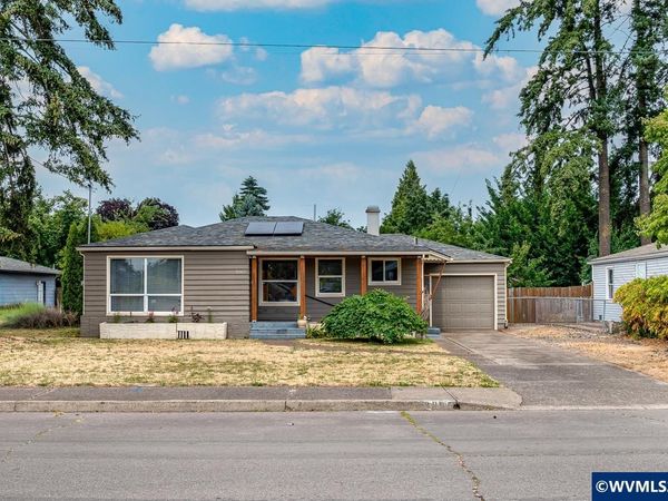 3065 Knox Av NE, Salem, OR 97301