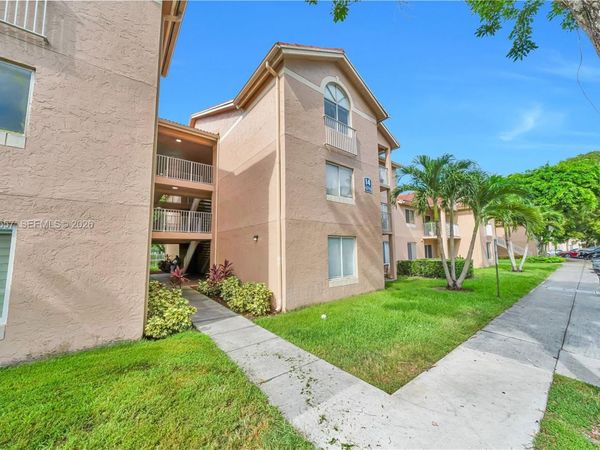 15770 SW 106th Ter , Unit 106, Miami, FL 33196