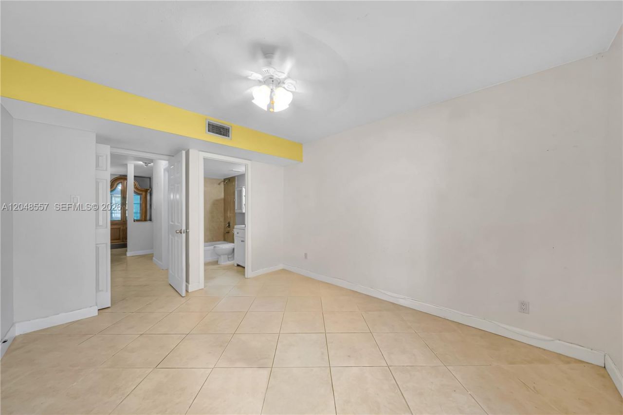 15770 SW 106th Ter, Unit 106, Miami, FL 33196 Photo