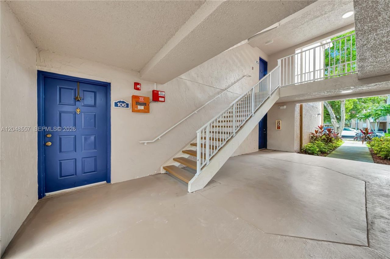15770 SW 106th Ter, Unit 106, Miami, FL 33196 Photo