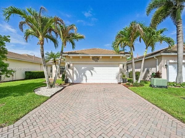 322 SW Tomoka Springs Dr , Port St. Lucie, FL 34986