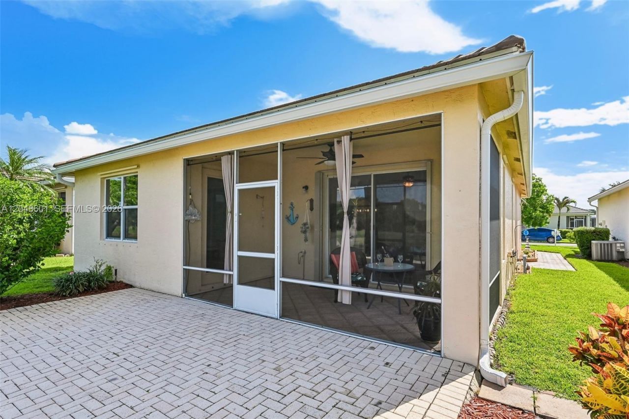 322 SW Tomoka Springs Dr , Port Saint Lucie, FL 34986 Photo