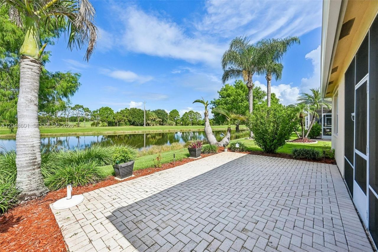 322 SW Tomoka Springs Dr , Port Saint Lucie, FL 34986 Photo