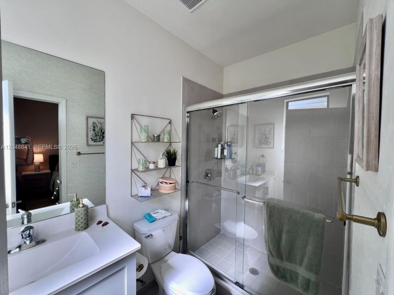 10939 W 32nd Ln, Hialeah, FL 33018 Photo