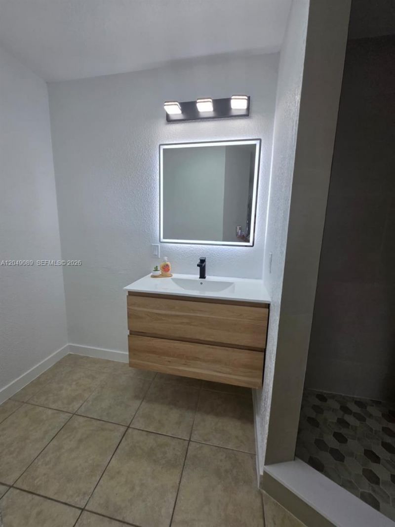 Please Call For Address, Miami, FL 33147 Photo