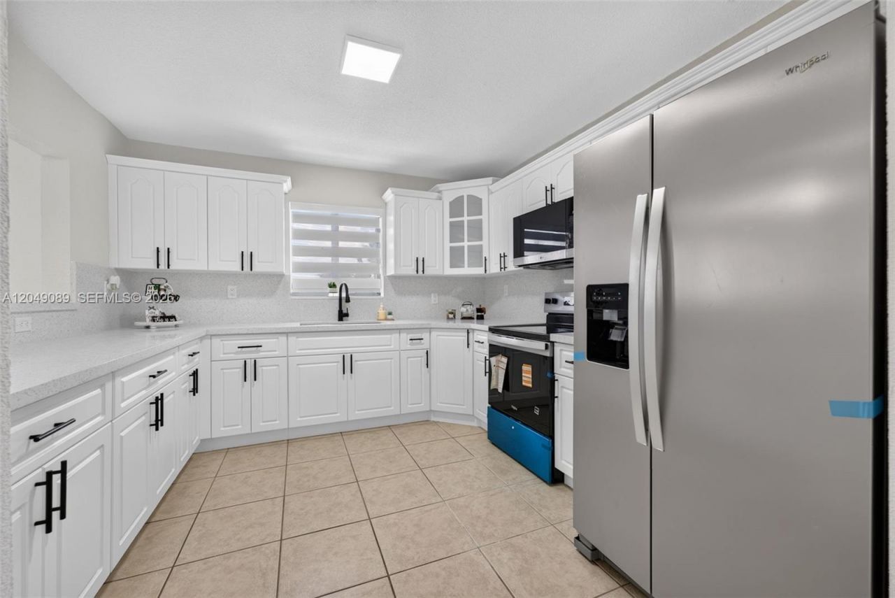 Please Call For Address, Miami, FL 33147 Photo