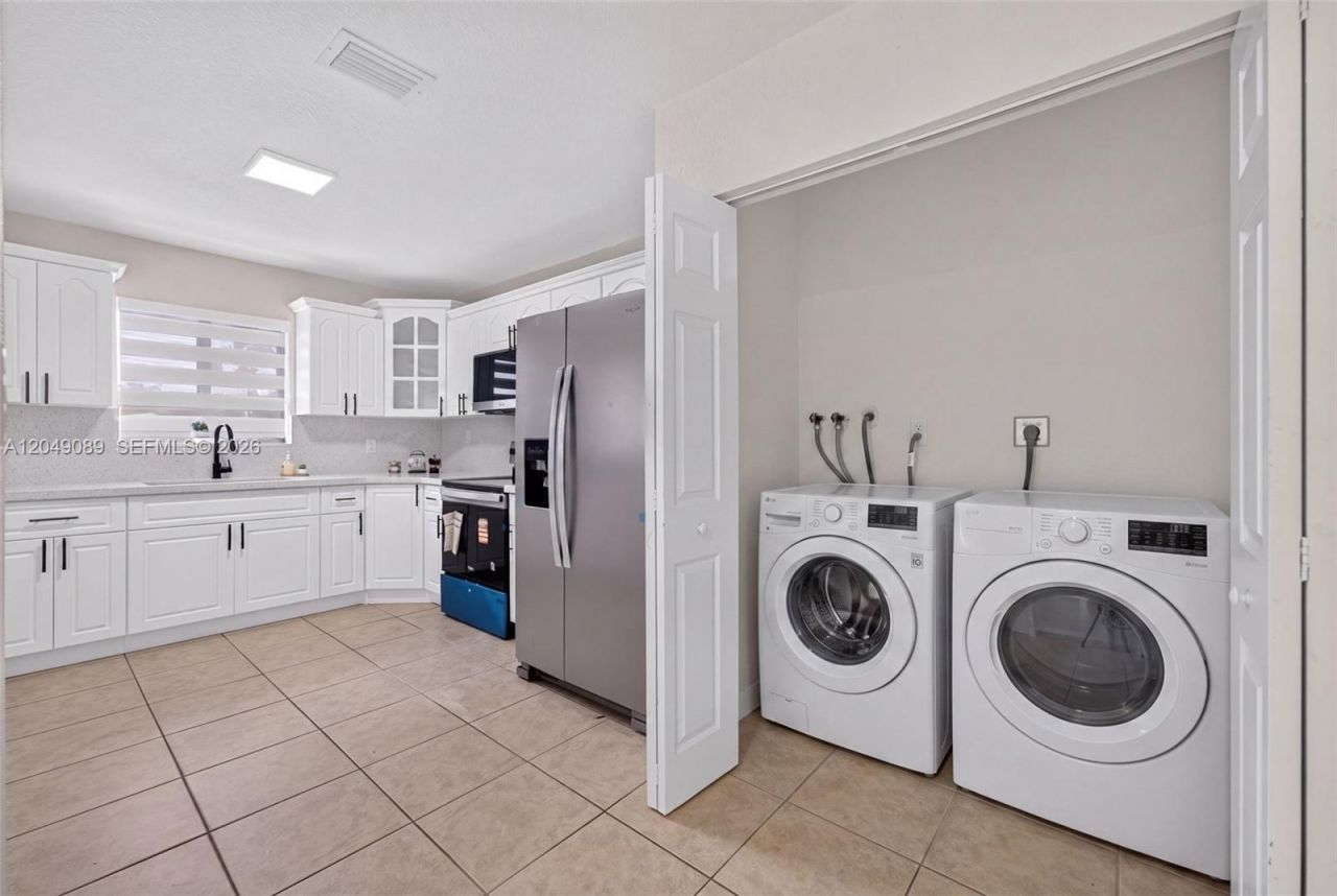 Please Call For Address, Miami, FL 33147 Photo