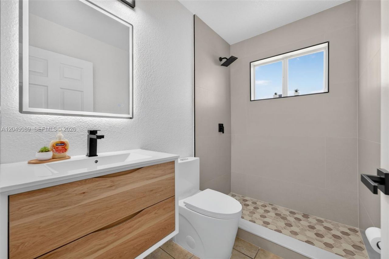 Please Call For Address, Miami, FL 33147 Photo