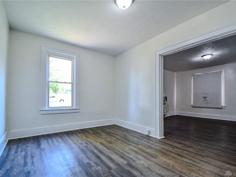 828 E Main Street, Springfield, OH 45503 Photo 18