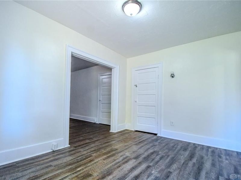 828 E Main Street, Springfield, OH 45503 Photo 19