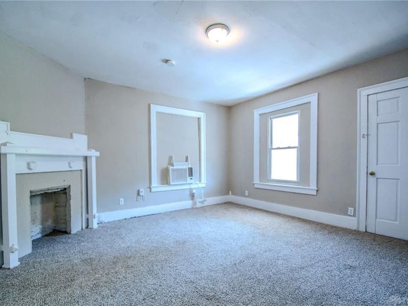 828 E Main Street, Springfield, OH 45503 Photo 36
