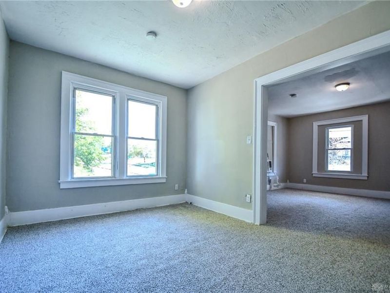 828 E Main Street, Springfield, OH 45503 Photo 39