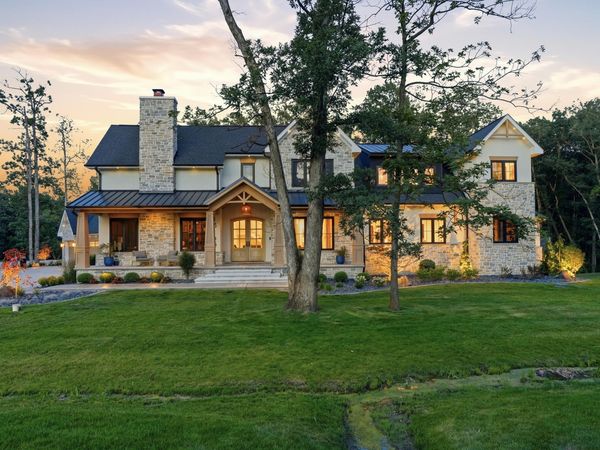 13165 Monroe Place, Crown Point, IN 46307