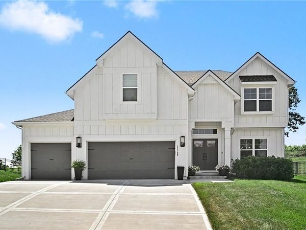 12760 N Imperial Drive, Platte City, MO 64079