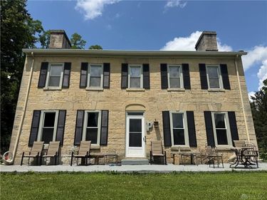 4830 Lower Valley Pike, Springfield, OH 45506
