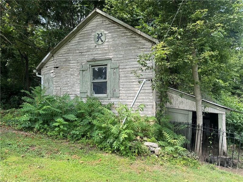 4830 Lower Valley Pike, Springfield, OH 45506 Photo 15