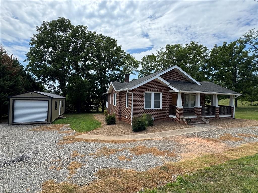 507 Sparta Road, North Wilkesboro, NC 28659 Main Photo