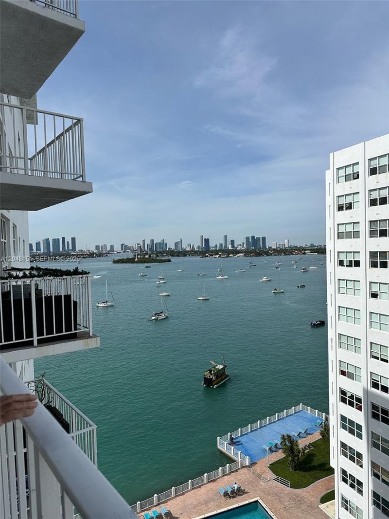 1228 West Ave, Unit 1104, Miami Beach, FL 33139 Photo
