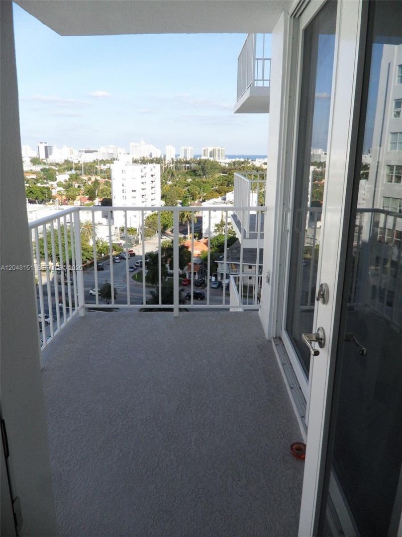 1228 West Ave, Unit 1104, Miami Beach, FL 33139 Photo