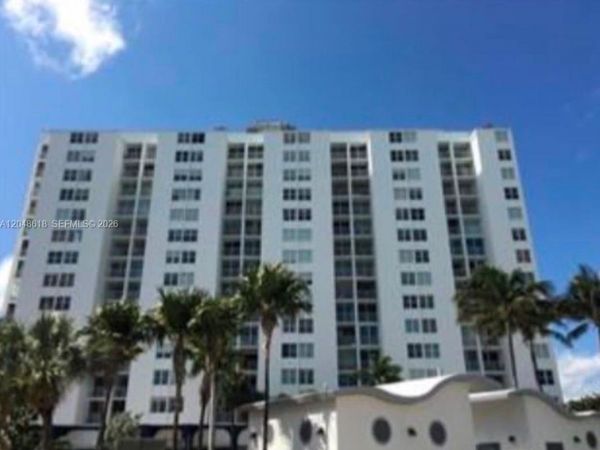 Unit 403, Miami Beach, FL 33141