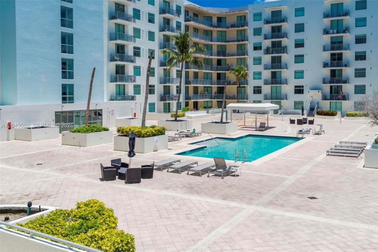 140 S Dixie Hwy, Unit 501, Hollywood, FL 33020 Photo