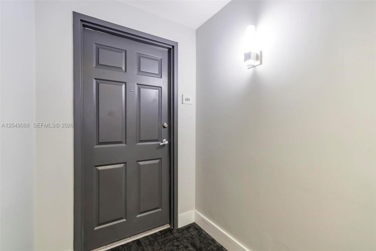 140 S Dixie Hwy, Unit 501, Hollywood, FL 33020 Photo