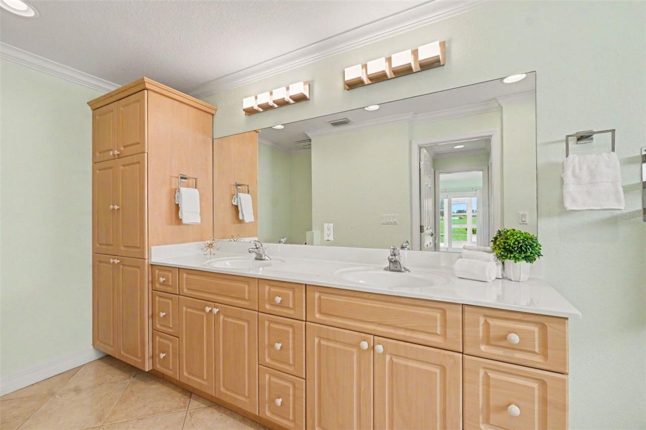 12001 SW Kingsway Circle, Lake Suzy, FL 34269 Photo