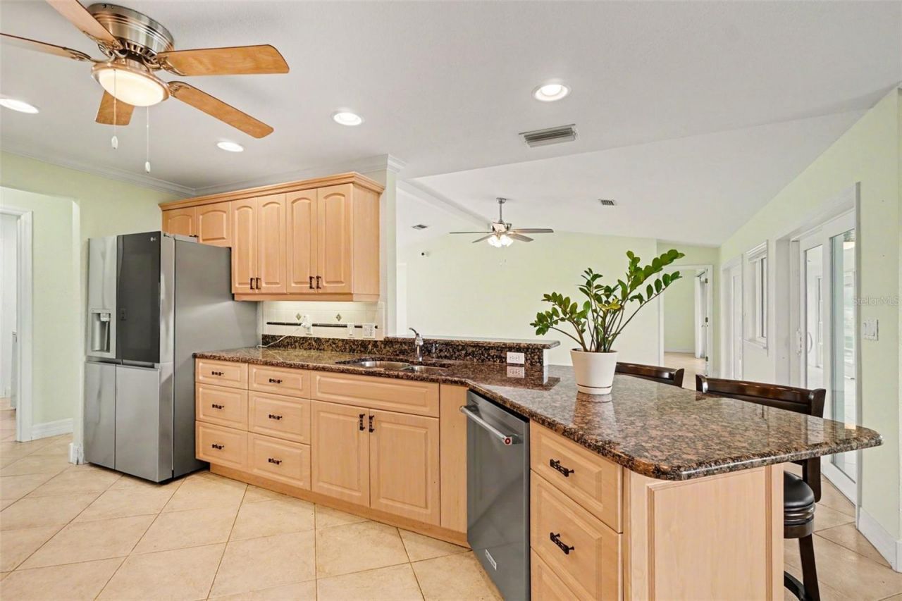12001 SW Kingsway Circle, Lake Suzy, FL 34269 Photo
