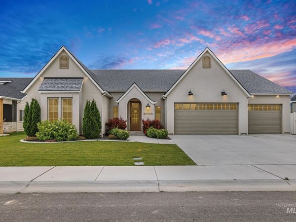 3131 Moonrise Rd, Twin Falls, ID 83301