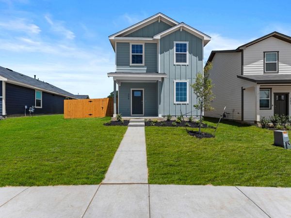 304 Constanza TRL, Bastrop, TX 78602