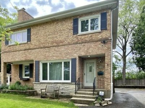2145 Cedar Court , Glenview, IL 60025